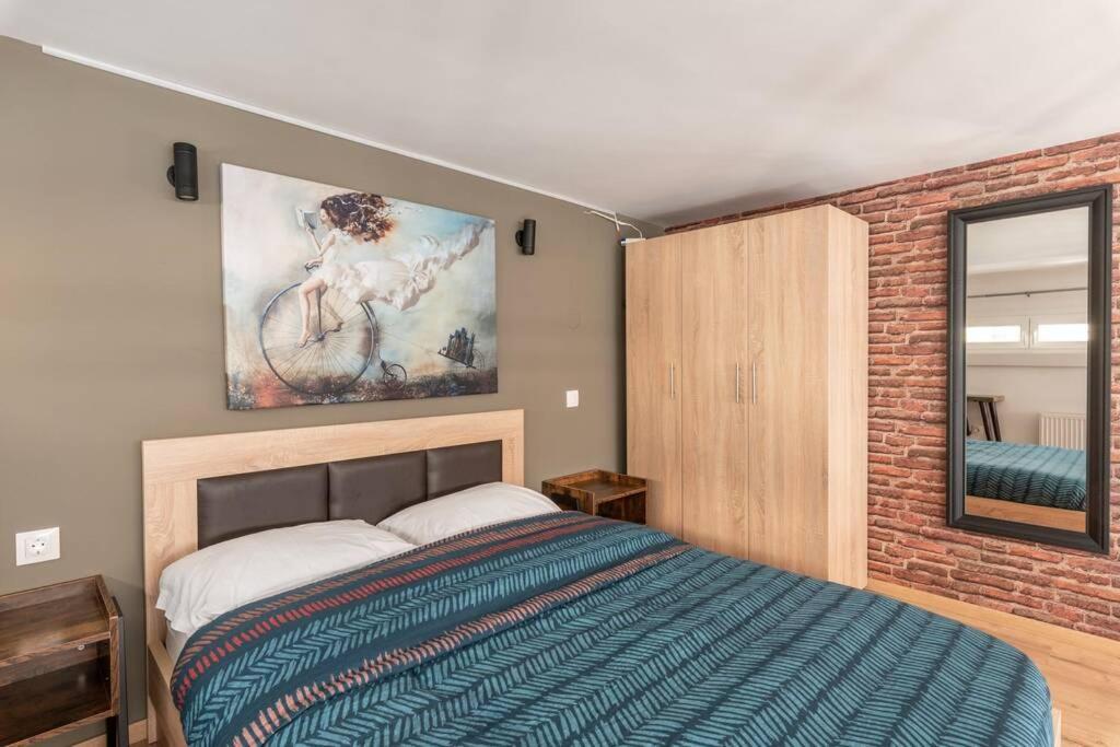 Апартаменты Industrial Loft Near Seaside W 200Mbps Салоники Экстерьер фото